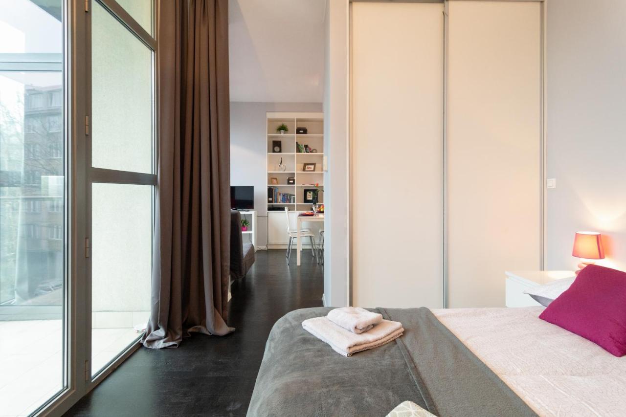 Secret Charm Fully Equipped Apt With Balcony Краків Екстер'єр фото